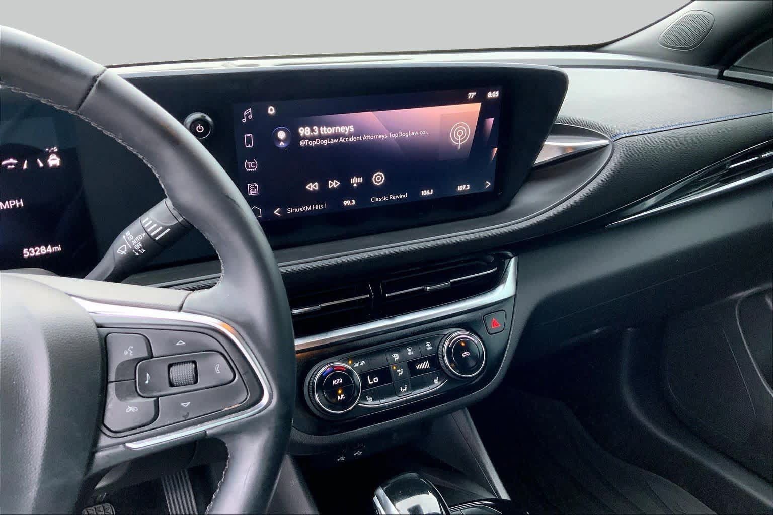 Used 2024 Buick Envista Sport Touring w/ Convenience I Package FWD image 6