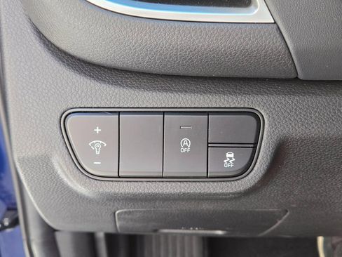 Used 2024 Kia Seltos EX FWD image 28
