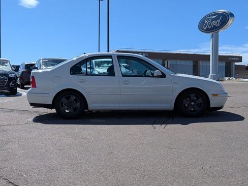 Used 2004 Volkswagen Jetta GLS image 4