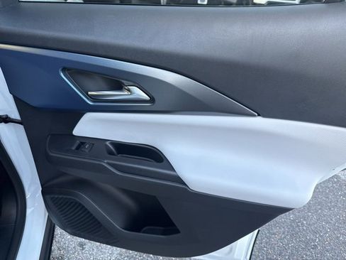 New 2026 Chevrolet Equinox EV LT w/ Convenience Package II image 25