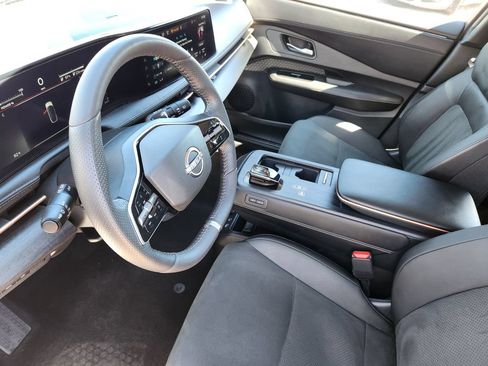 Certified 2024 Nissan Ariya AWD image 9