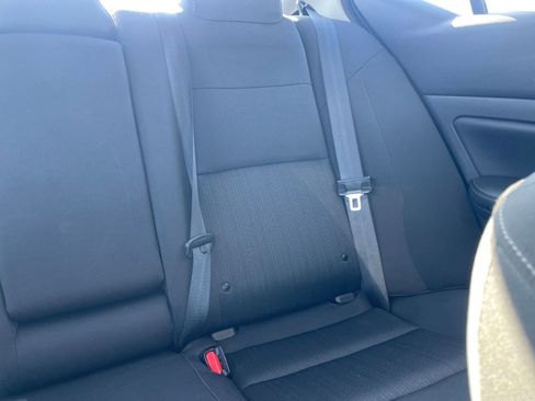 Used 2025 Nissan Altima 2.5 SV image 37