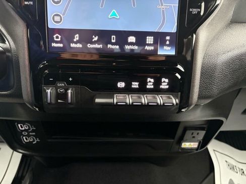 Used 2025 RAM 3500 Tradesman AWD/4WD image 20