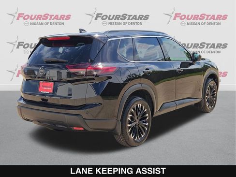 New 2026 Nissan Rogue SV FWD image 4