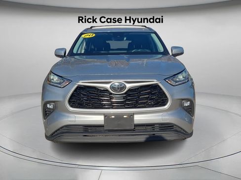 Used 2020 Toyota Highlander XLE image 5