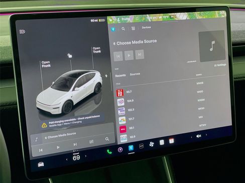 Used 2026 Tesla Model Y Long Range AWD/4WD image 18