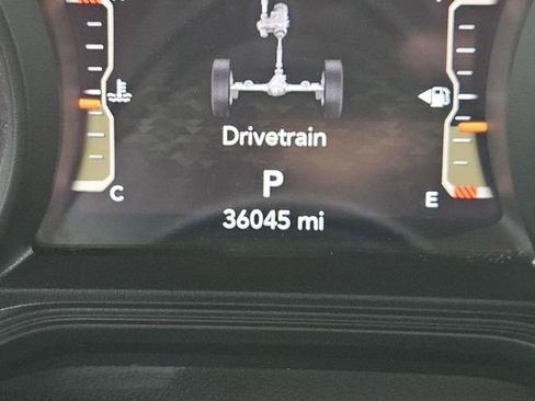 Used 2024 Jeep Wrangler Sport S image 22