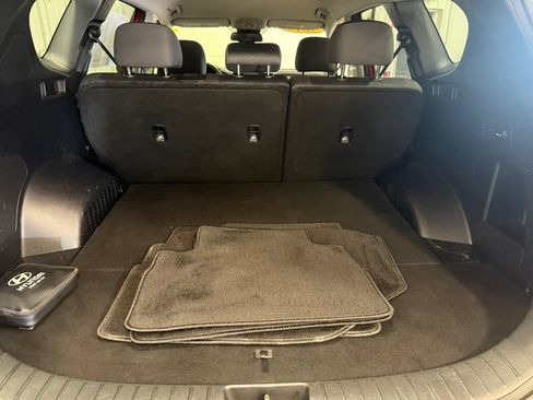 Used 2019 Hyundai Santa Fe SEL FWD image 27