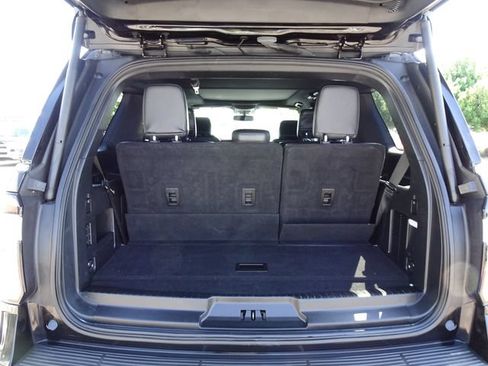 Used 2021 Ford Expedition Limited RWD image 31