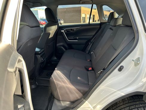 Certified 2023 Toyota RAV4 LE image 23