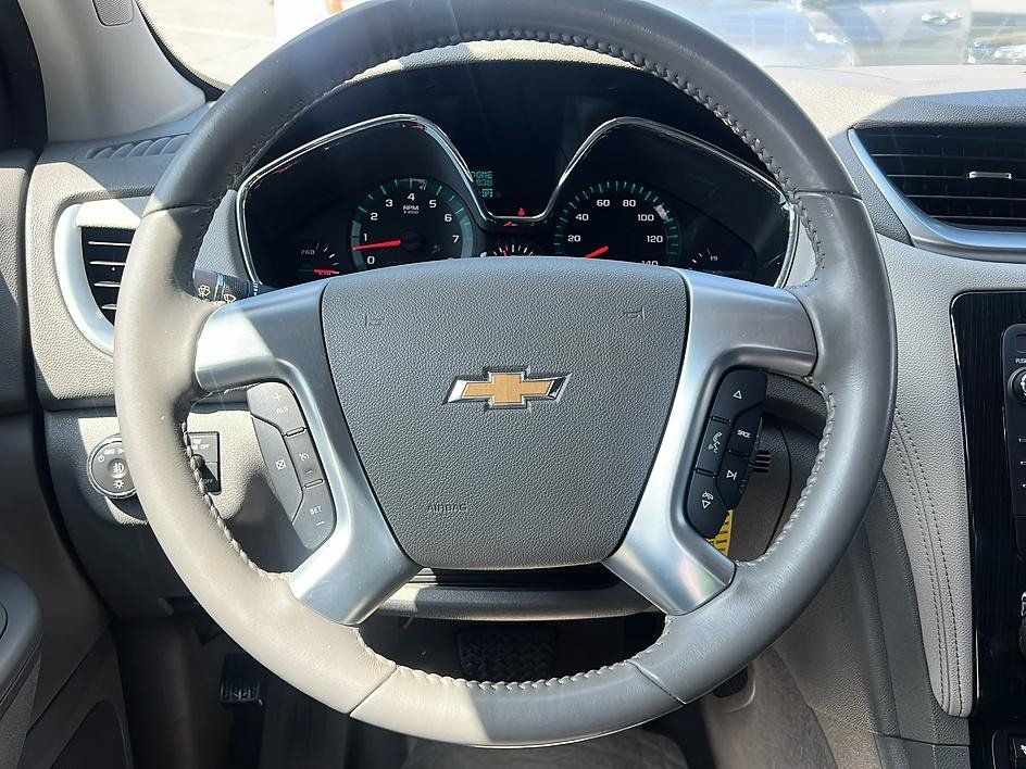 Used 2016 Chevrolet Traverse LT AWD/4WD image 13