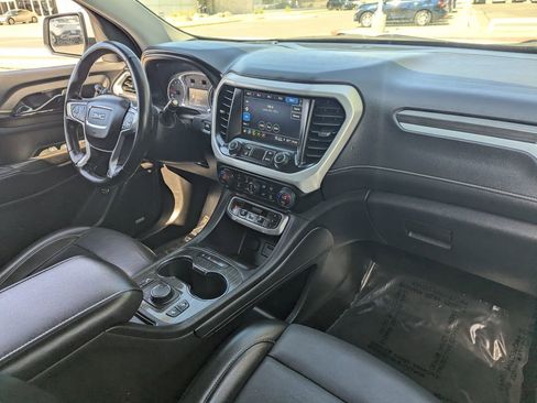 Used 2023 GMC Acadia SLT FWD image 13