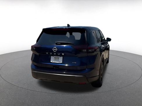 Used 2026 Nissan Rogue SV AWD/4WD image 13