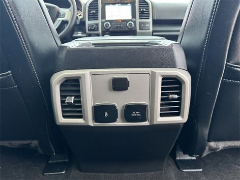 Used 2018 Ford F150 Lariat image 14