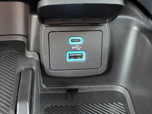 New 2025 Ford Bronco Badlands image 22