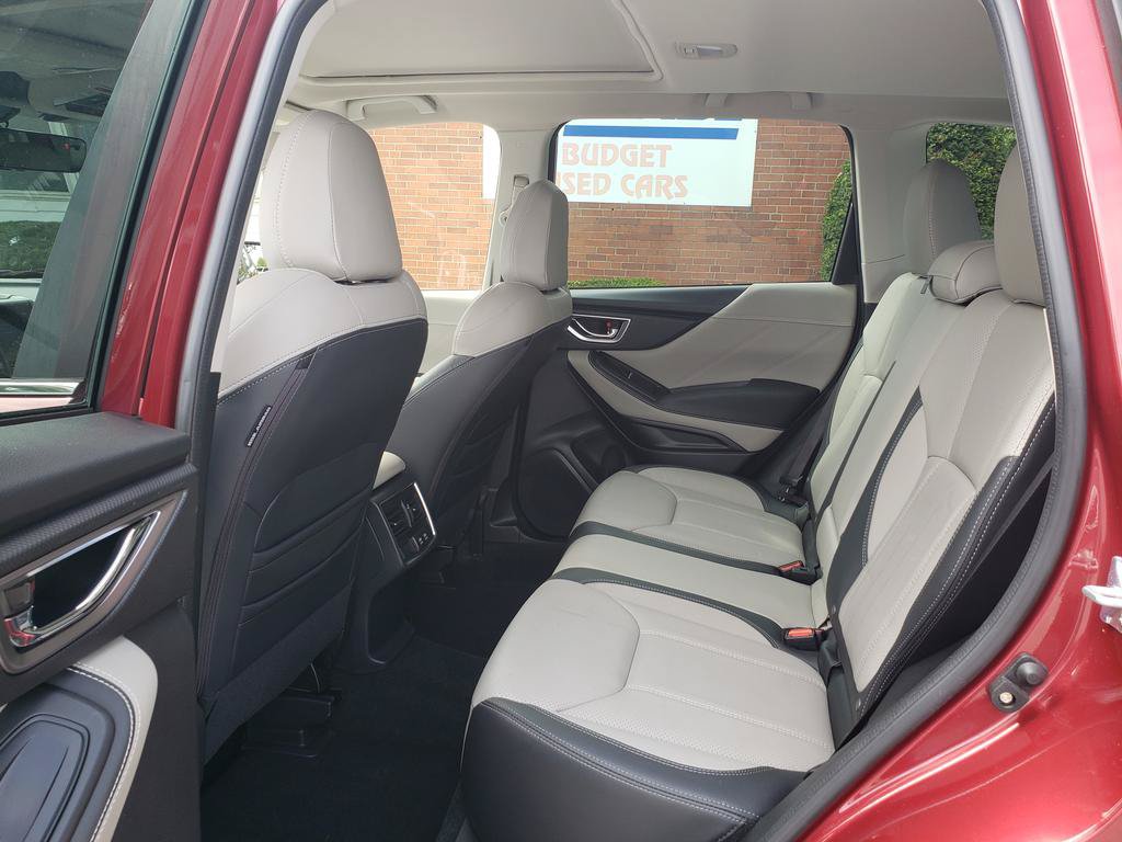 Used 2023 Subaru Forester Limited AWD/4WD image 13