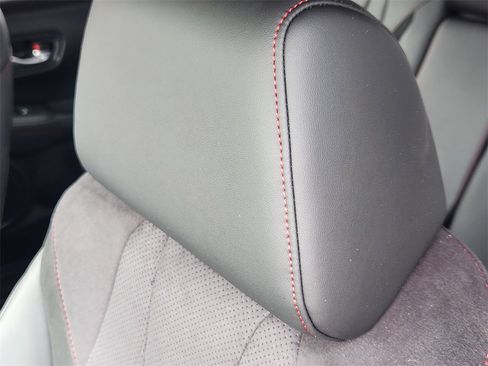 Certified 2025 Acura ADX A-Spec image 17