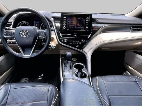 Used 2022 Toyota Camry LE FWD image 16