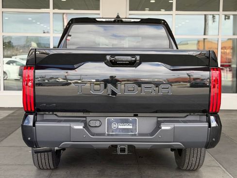 New 2026 Toyota Tundra Limited AWD/4WD image 11
