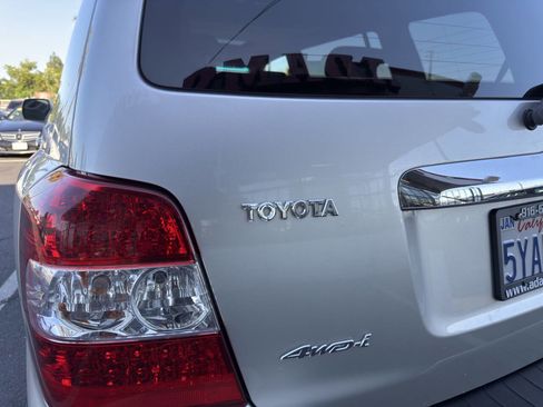 Used 2007 Toyota Highlander Limited AWD/4WD image 26