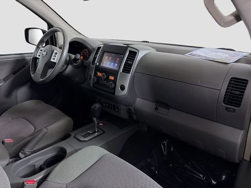 Used 2020 Nissan Frontier SV w/ Midnight Edition Floor Mats image 27