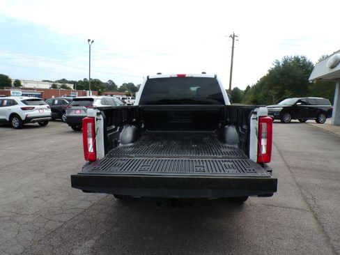 Used 2024 Ford F250 XLT image 11