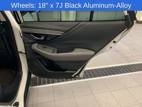 Certified 2025 Subaru Outback Onyx Edition image 18