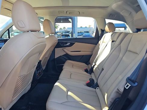 Used 2021 Audi Q7 3.0T Premium Plus w/ Executive Package image 8