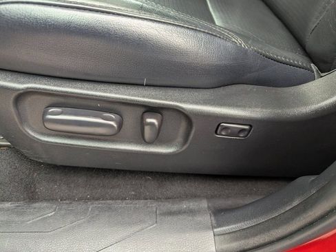 Used 2021 Toyota Tacoma TRD Sport w/ TRD Premium Sport Package image 15