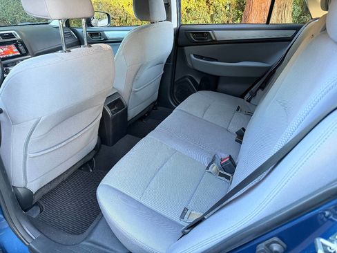 Used 2019 Subaru Outback 2.5i image 14