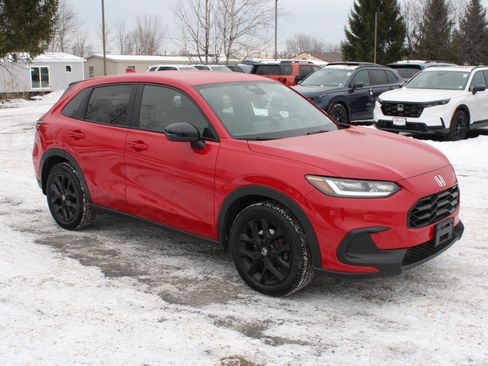 Certified 2024 Honda HR-V Sport image 3