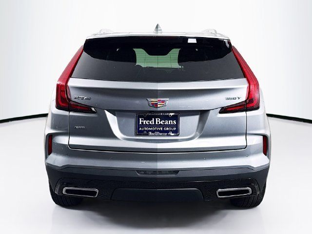 Used 2025 Cadillac XT4 Premium Luxury AWD/4WD image 9