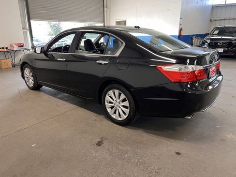 Used 2015 Honda Accord EX-L image 5