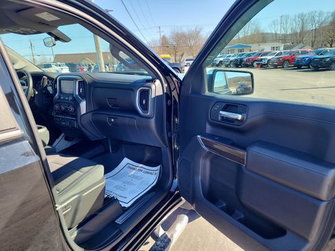 Certified 2021 Chevrolet Silverado 1500 LT image 33