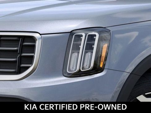 Certified 2025 Kia Telluride S FWD image 10
