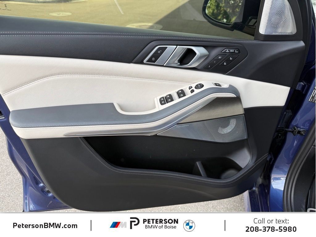 Used 2026 BMW ALPINA XB7 AWD/4WD image 19