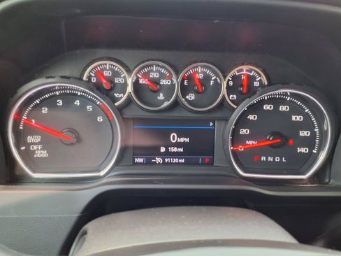 Used 2022 Chevrolet Silverado 1500 LT w/ LPO, Liner Protection Package RWD image 12