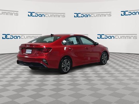 Used 2024 Kia Forte LXS FWD image 9