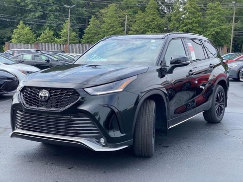New 2026 Toyota Highlander XSE AWD/4WD image 6