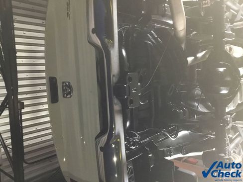 Used 2016 RAM 3500 Tradesman w/ Chrome Appearance Group image 16