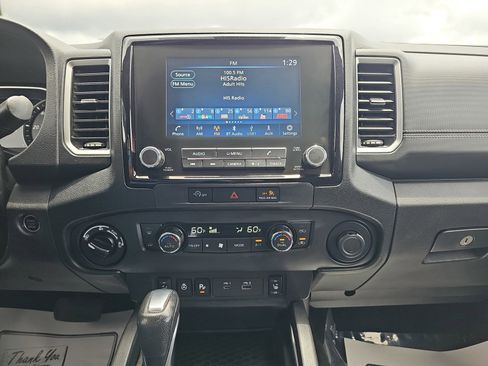 Used 2023 Nissan Frontier SV w/ SV Convenience Package AWD/4WD image 21