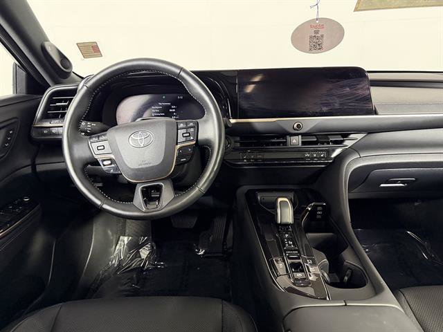 Certified 2025 Toyota Crown Signia w/ Advanced Technology Package AWD/4WD image 13