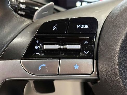 Used 2023 Hyundai Tucson Limited AWD/4WD image 25