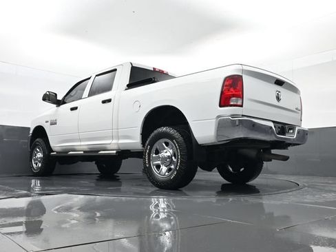 Used 2018 RAM 2500 Tradesman w/ Chrome Appearance Group AWD/4WD image 22