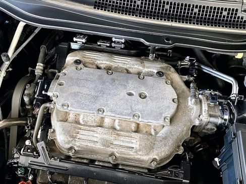 Used 2014 Honda Odyssey Touring image 32