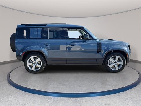 New 2026 Land Rover Defender 110 S image 4