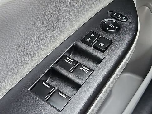 Used 2017 Honda Accord EX-L image 20