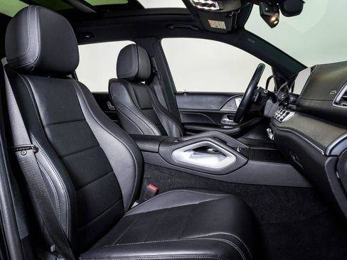 Used 2022 Mercedes-Benz GLS 450 4MATIC image 15