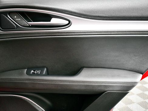 Used 2019 Alfa Romeo Stelvio Ti Sport w/ Quick Order Package 22S Sport image 37