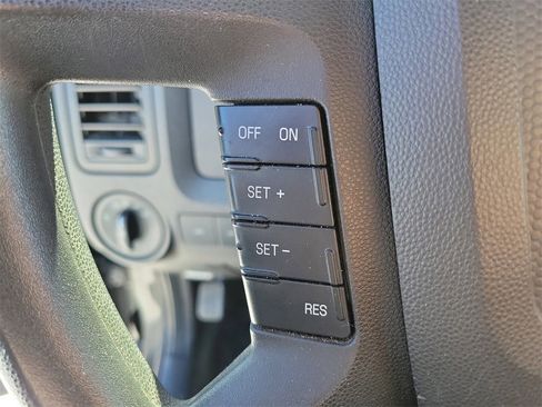 Used 2011 Ford Escape XLT image 20